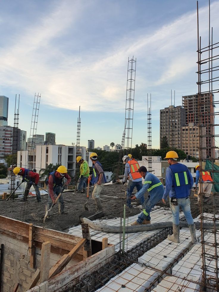Construcción y ejecución de obras civiles